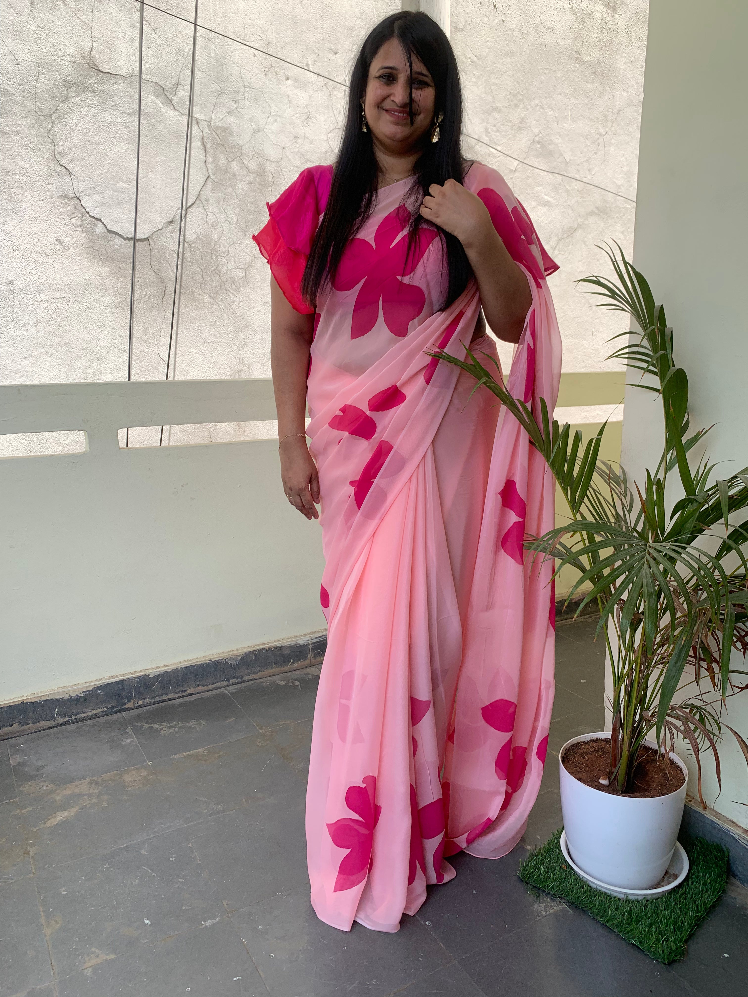 Pink pure georgette handpainted saree